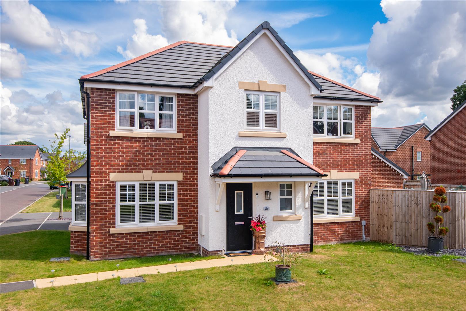4 bed property in Sandpiper Way, Cottam